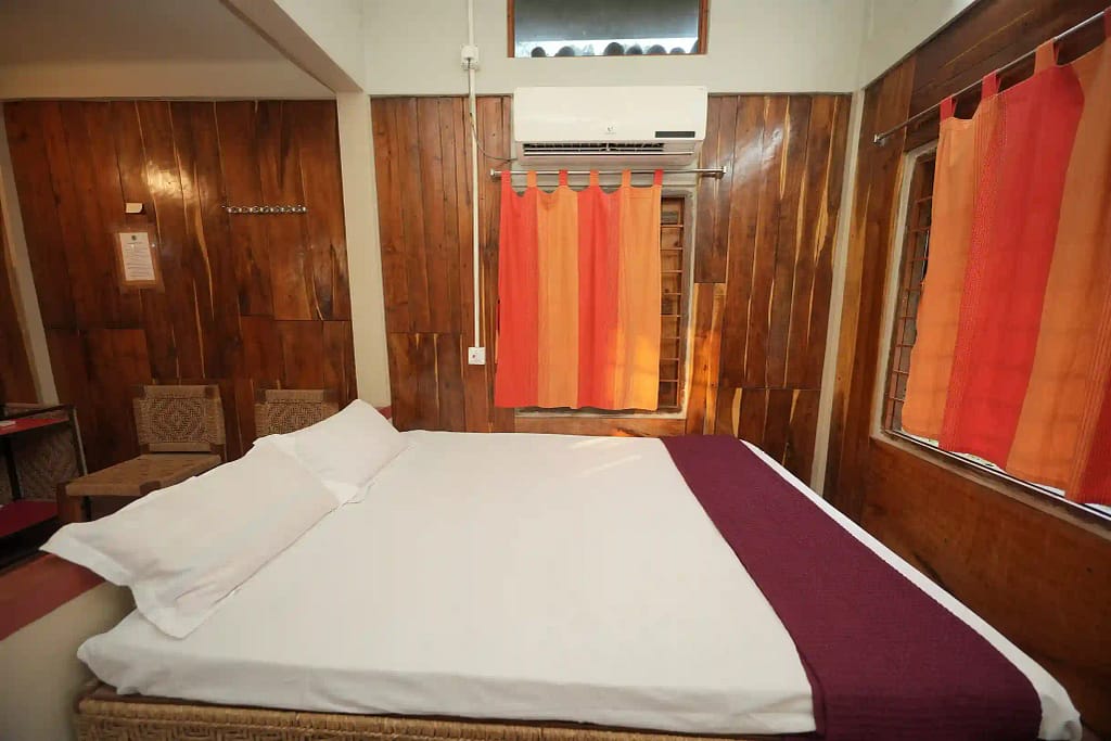Top 5 Reasons Families Love Sonajhuri Athiti Nibas 6 homestay in bolpur shantiniketan